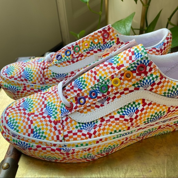 Vans LGBTQ love is love rainbow sneakers shoes lace up skater - Picture 2 of 12